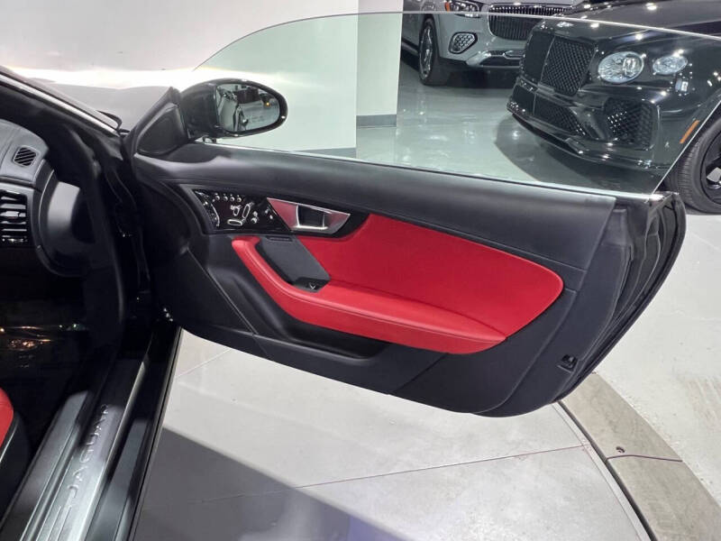 2015 Jaguar F-TYPE S