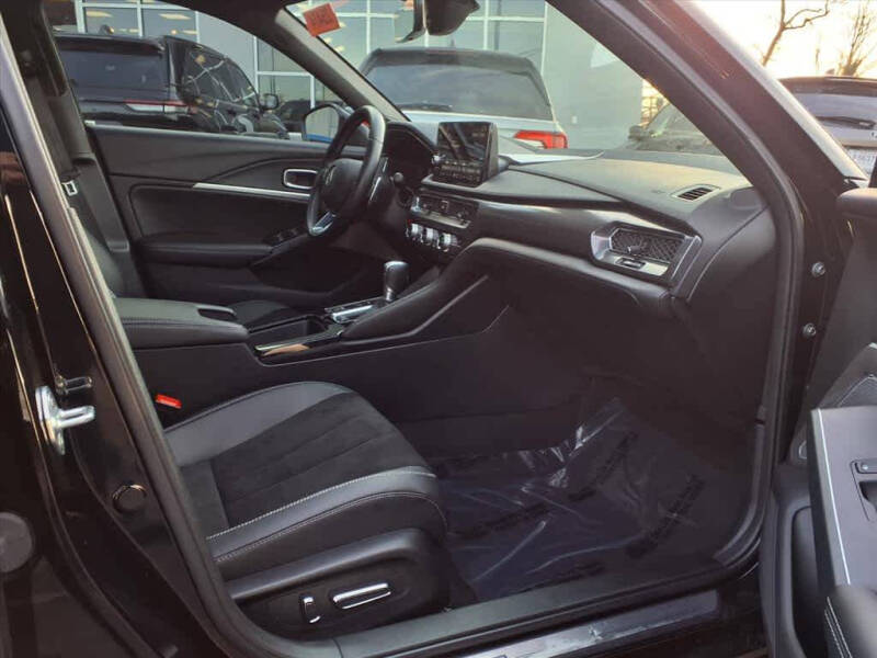 2023 Acura Integra w/Tech w/A-SPEC