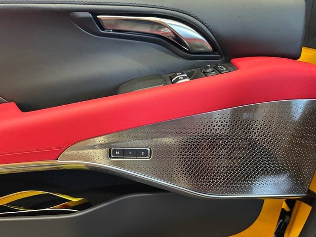 2025 Lotus Emira 29