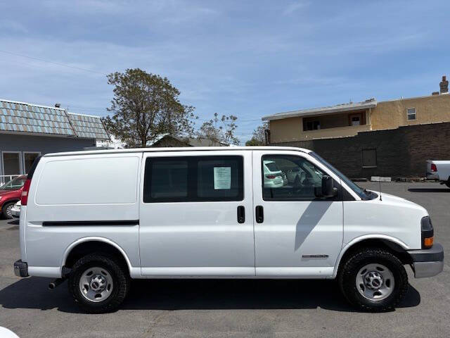 2006 GMC Savana 2500
