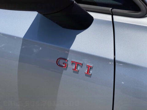 2025 Volkswagen Golf GTI Autobahn