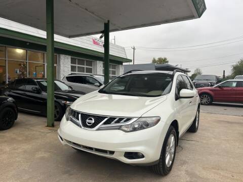 2011 Nissan Murano for sale at Auto Outlet Inc. in Houston TX