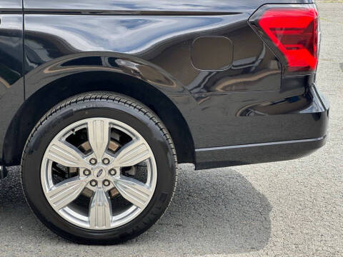 2023 Ford Expedition MAX Platinum