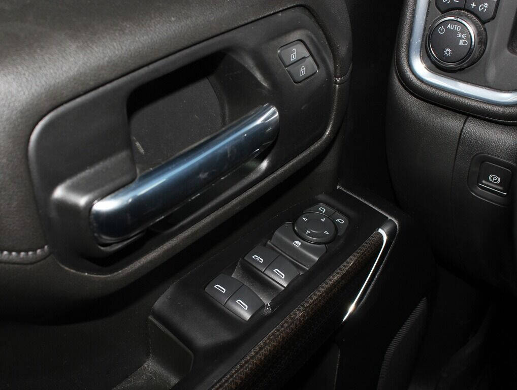 2022 Chevrolet Silverado 2500HD  - $56,495