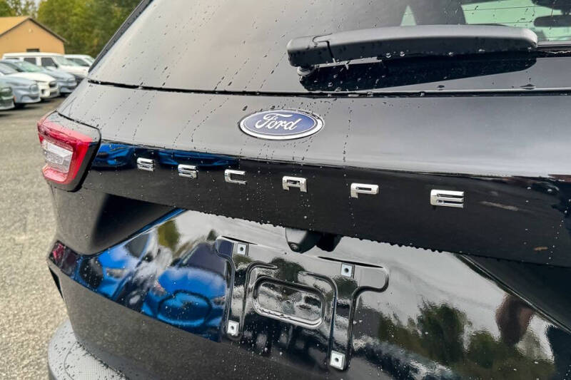 2025 Ford Escape ST-Line Select