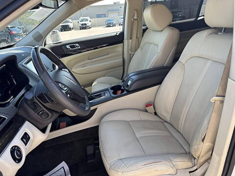 2014 Lincoln MKT Ecoboost