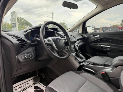 2017 Ford C-MAX Hybrid SE