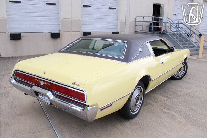 1972 Ford Thunderbird
