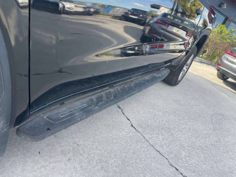 2021 GMC Sierra 1500 AT4