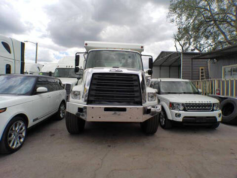 2015 Freightliner 108 SD