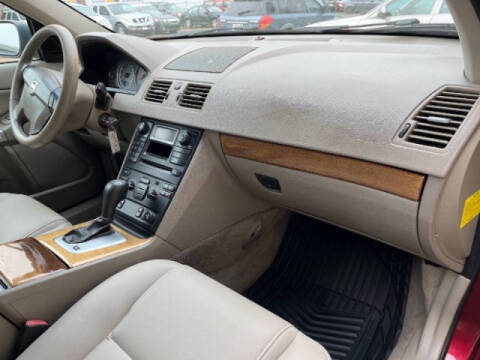 2005 Volvo XC90 2.5T