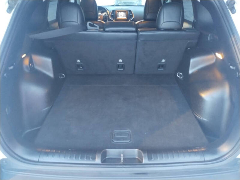 2019 Jeep Cherokee Altitude