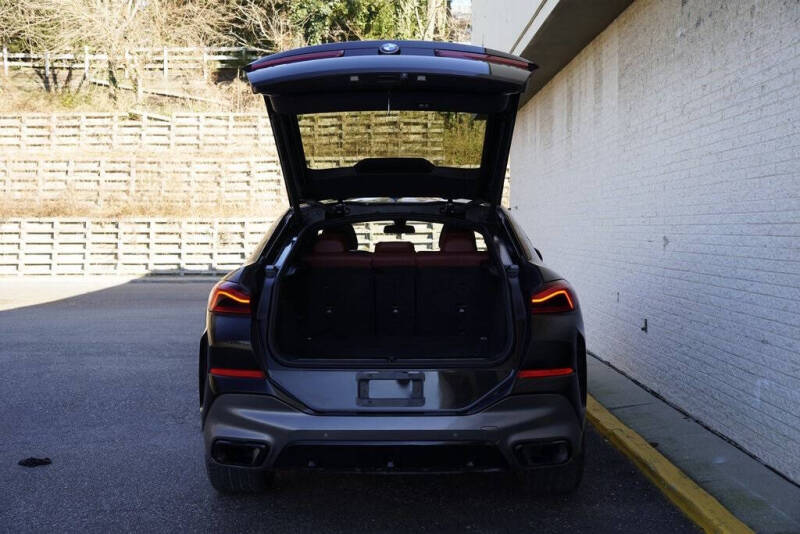 2021 BMW X6 xDrive40i