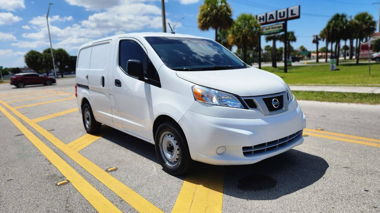 2017 Nissan NV200  - $12,900