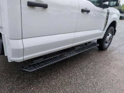 2025 Ford F-350 Super Duty XL