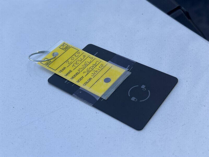 2020 Tesla Model 3 Standard Range Plus