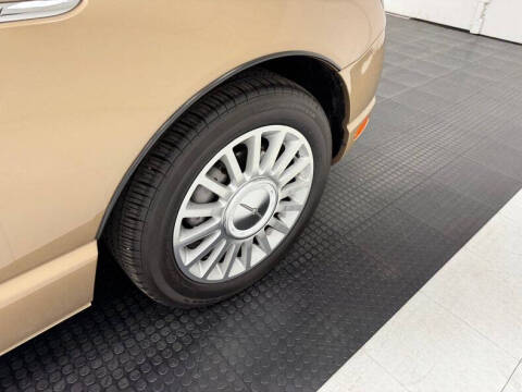 2005 Ford Thunderbird Deluxe
