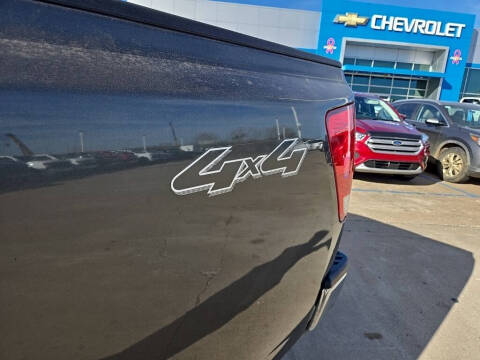 2011 Nissan Titan SV