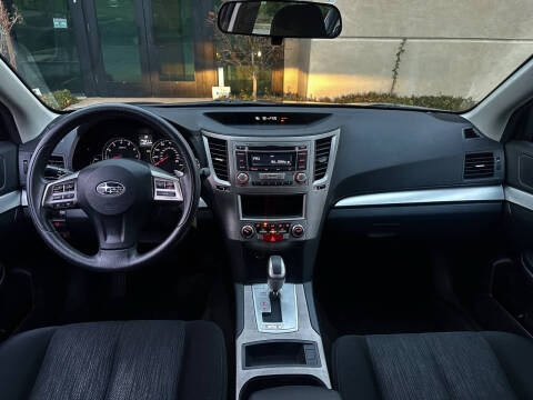 2013 Subaru Legacy 2.5i