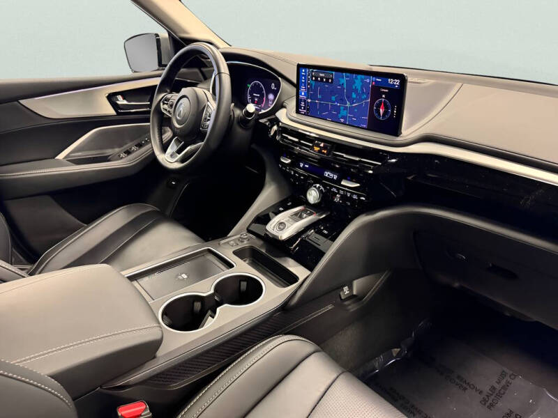2025 Acura MDX w/Tech