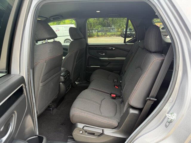 2025 Honda Pilot Sport