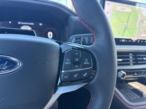 2025 Ford Explorer ST