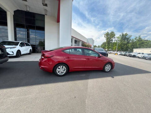 2019 Hyundai Elantra SE