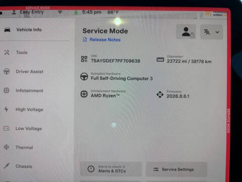 2023 Tesla Model Y Performance