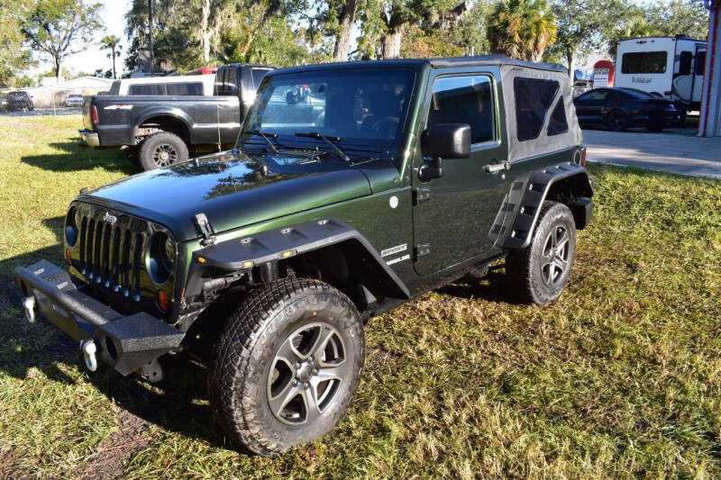 2011 Jeep Wrangler null photo 29