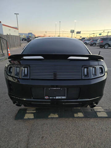 2013 Ford Mustang V6