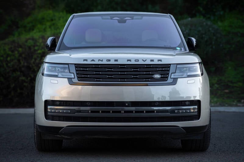 2023 Land Rover Range Rover SE photo 97