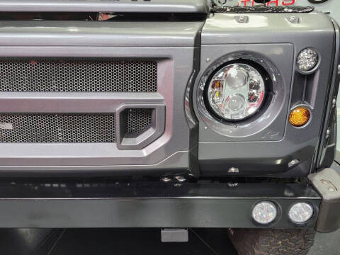 1987 Land Rover Defender