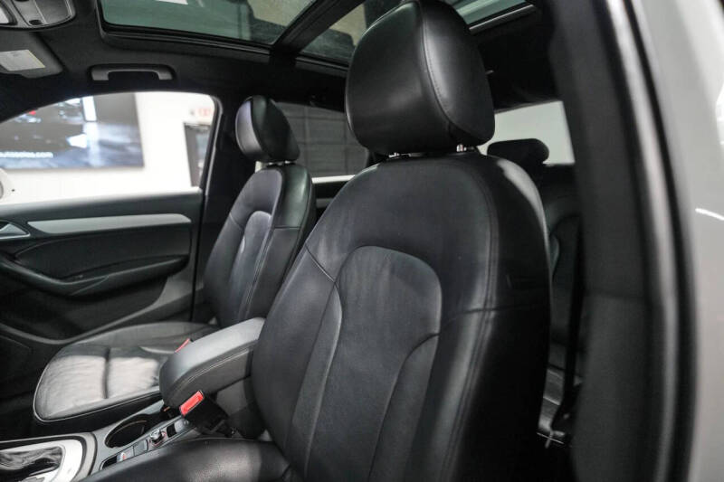 2017 Audi Q3 2.0T Premium