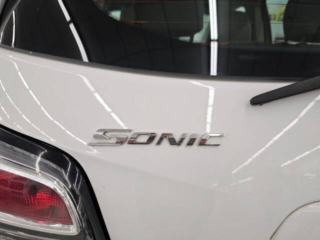 2018 Chevrolet Sonic LT Auto Fleet