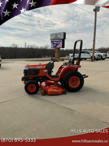 2000 Kubota  B7300 for sale at Hills Auto Sales in Salem AR