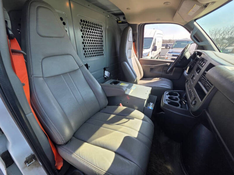 2017 Chevrolet Express 2500
