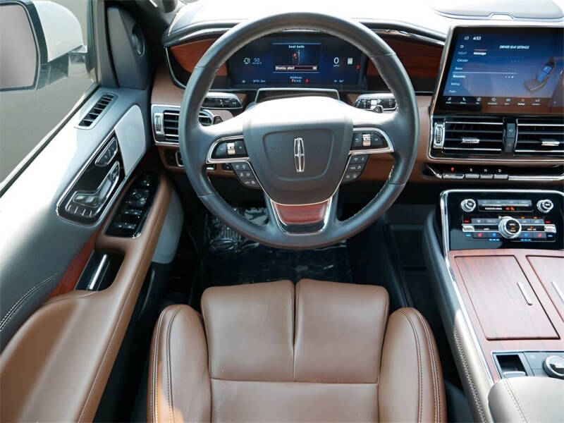 2024 Lincoln Navigator Reserve
