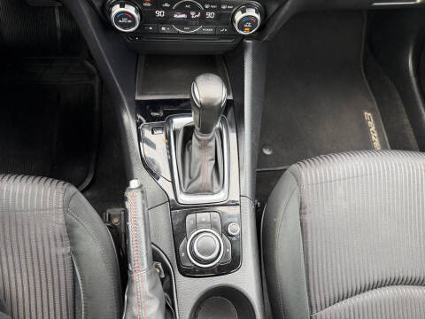 2015 Mazda MAZDA3 i Touring