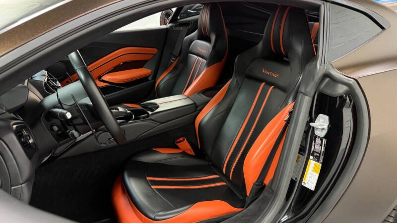 2021 Aston Martin Vantage