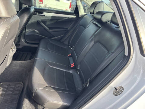 2013 Volkswagen Passat TDI SE