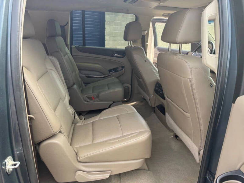 2020 GMC Yukon XL SLT