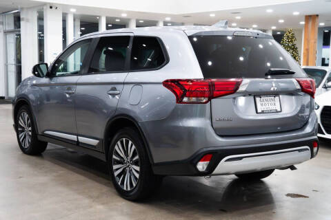 2019 Mitsubishi Outlander SE