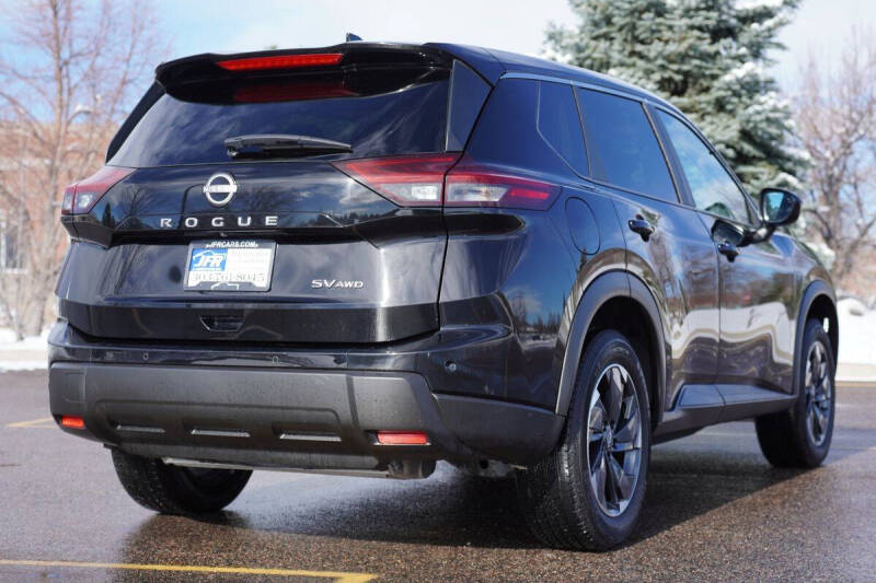 2024 Nissan Rogue SV