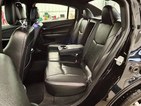 2011 Chrysler 200 Limited