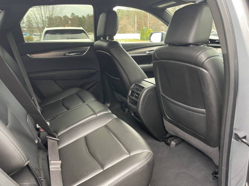 2022 Cadillac XT5 Luxury