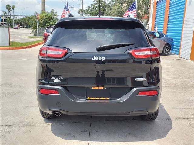 2015 JEEP Cherokee SUV / Crossover - $13,997