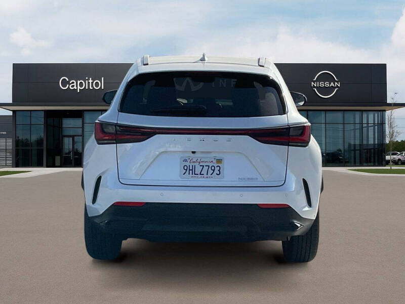 2024 Lexus NX 250 Premium