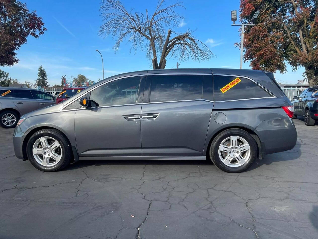 2012 Honda Odyssey for sale at Victory Motors Inc in Modesto, CA