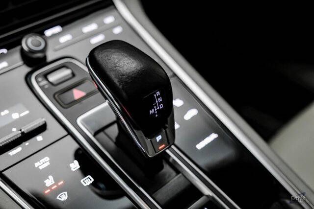 2018 Porsche Panamera Turbo Sport Turismo