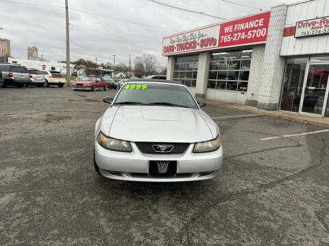 2003 Ford Mustang Deluxe